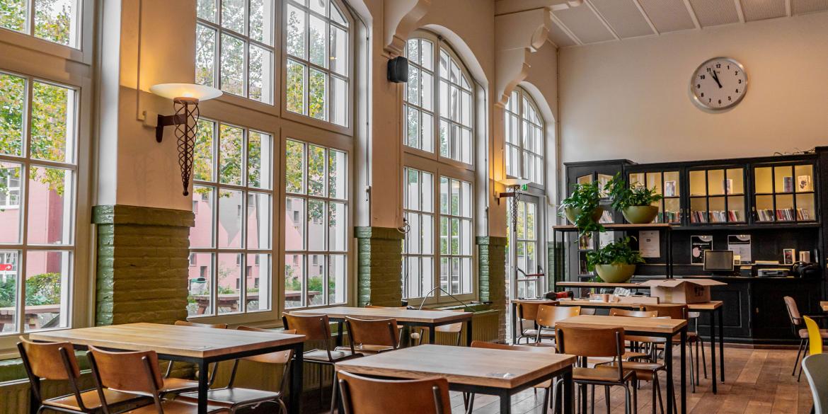 Teleflex, Teleflex Mechanische raambediening, Mechanische raambediening, Mechanische raamopener, natuurlijke ventilatie, Teleflex clearline, raambediening uitzetraam, raambediening binnenvalraam, bovenraamsluiting, bovenraamsluiting Teleflex, bovenraam bedienbaar maken, midi bedieningsdoos, teleflex morse